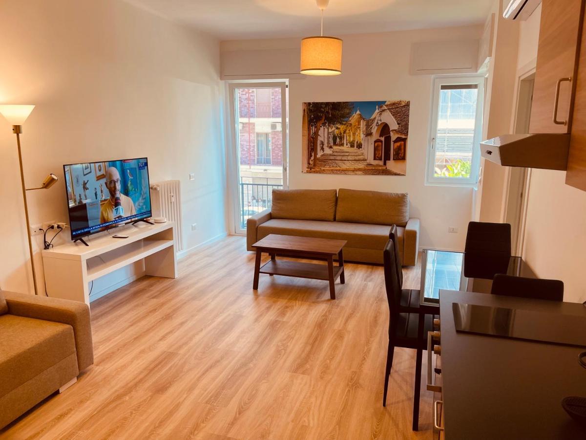 Moderno Home 1 Μπάρι Εξωτερικό φωτογραφία
